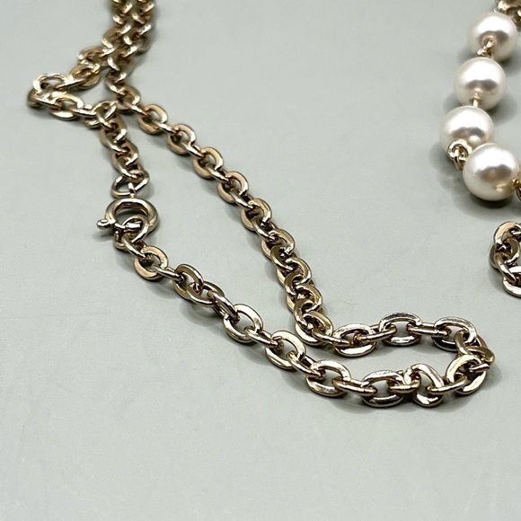Long Pearl and Gold tone Necklace 52" Versatile, layers or single beautiful !!! - Picture 10 of 13